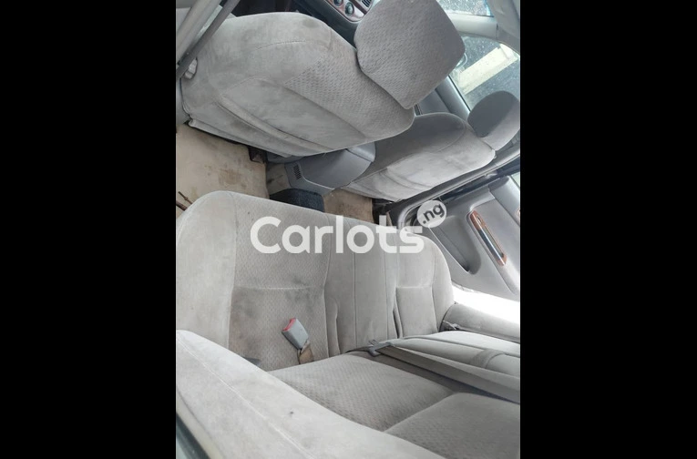 Used Toyota Camry 2004 - 2/7