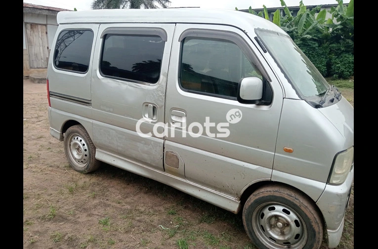 2010 Suzuki Every mini bus Korope - 3/4