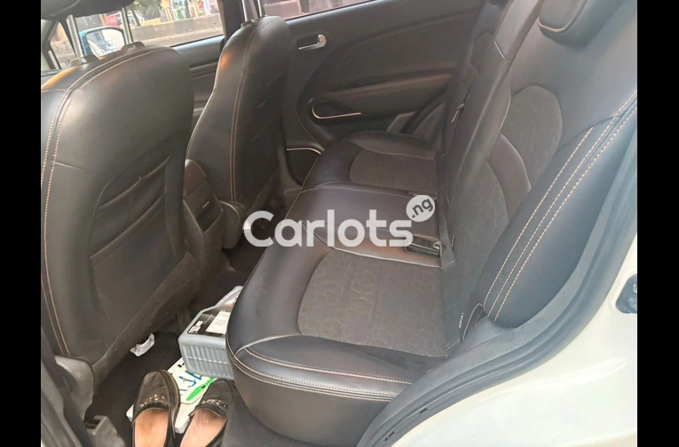 BOUGHT BRAND NEW 2021 GAC GS3(FIRST USER) - 3/7