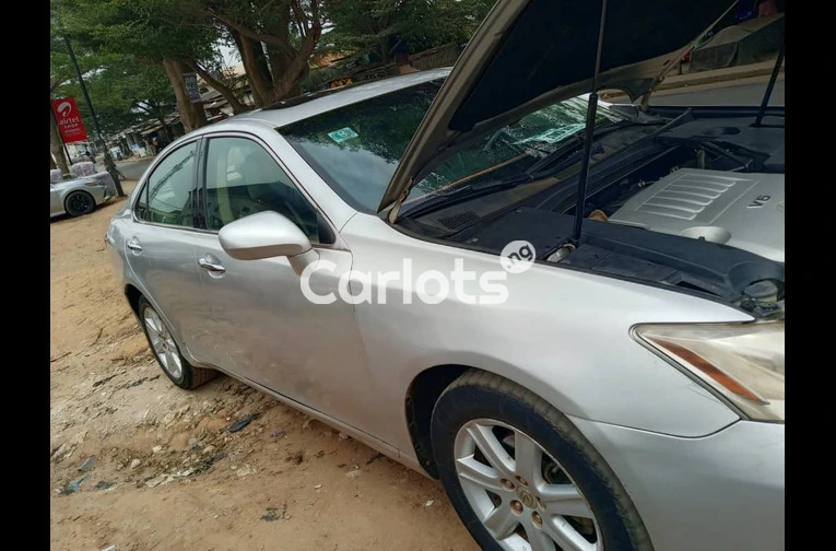CLEAN FIRST BODY 2009 LEXUS ES350 FULL OPTION - 5/7