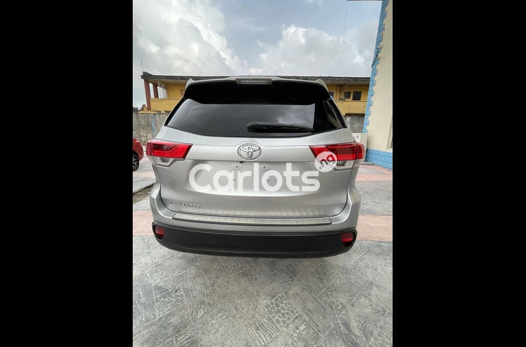 2019 Toyota Highlander Tokunbo - 4/7