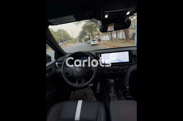 2025 Toyota Camry (Foreign Used) - 3/7