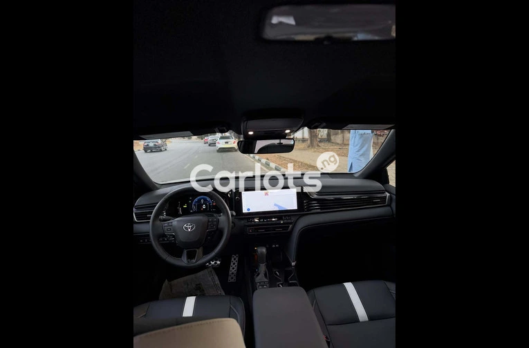 2025 Toyota Camry (Foreign Used) - 4/7