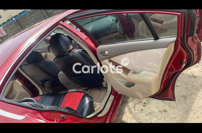 Nissan Altima 2008 - 4/4
