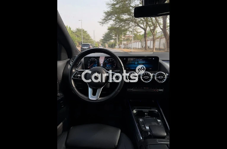 2021 Mercedes-Benz GLA 250 - 3/7