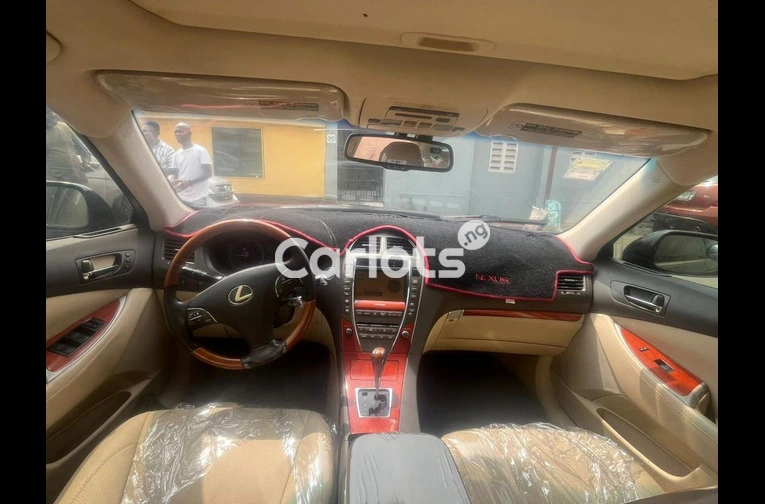 2010 Lexus Es350 - 2/7