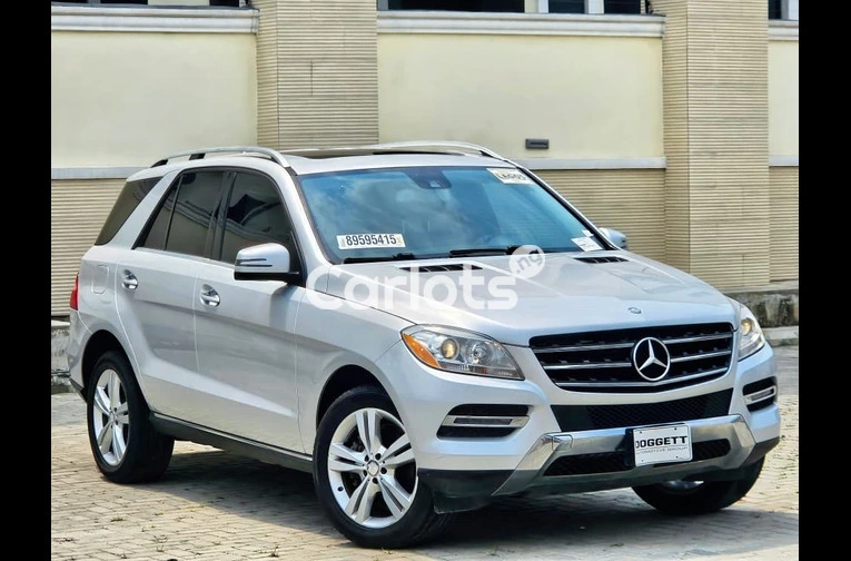 Mercedes Benz ML350 2015 Full Option - 3/7