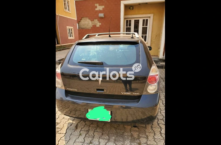 Pontiac Vibe 2010 - 4/4