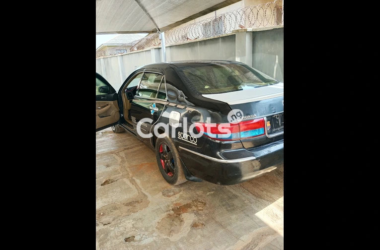 2005 Honda Accord EOD - 2/6