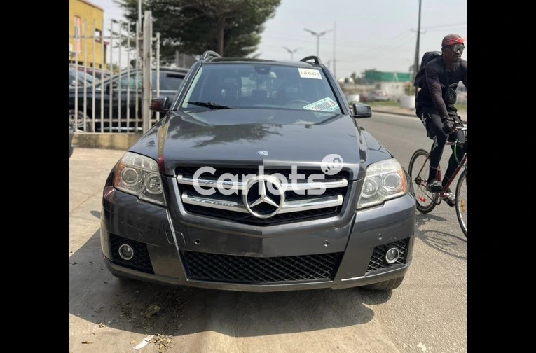 Unregistered 2010 Mercedes Benz glk350