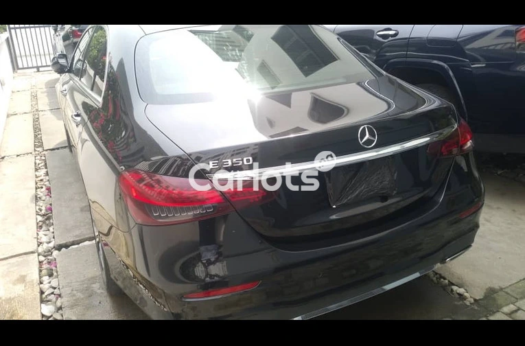 2020 Mercedes Benz E350 - 3/5