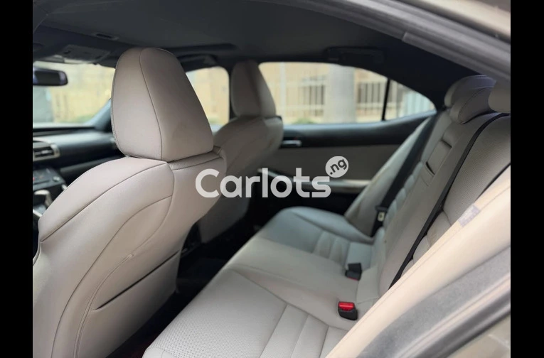 FOREIGN USED LEXUS IS250 F SPORT 2015 MODEL - 2/5