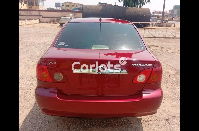 2004 Toyota Corolla - 2/7