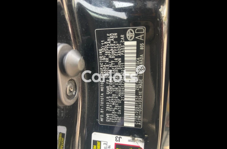 FEW MONTHS USED 2012 TOYOTA COROLLA SPORT FULL OPTION - 5/7