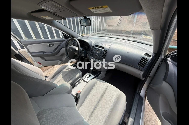 TOKS STANDARD 2009 HYUNDAI ELANTRA - 2/7