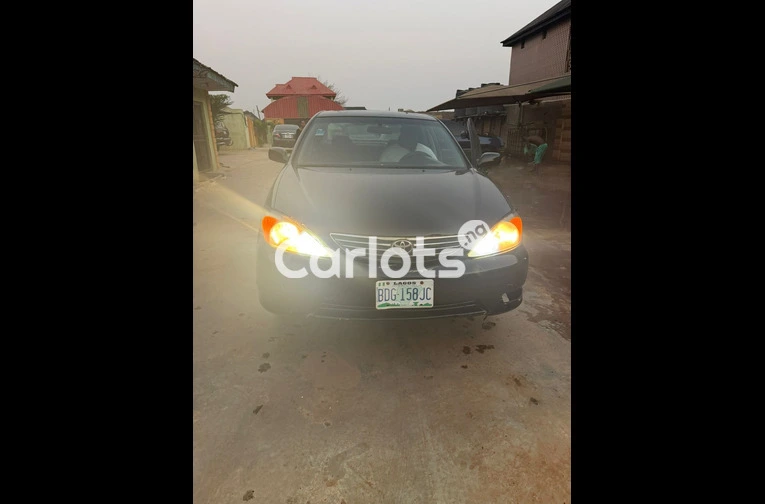 Cheap Toyota Camry 2004 Neatly Painted - 7/7