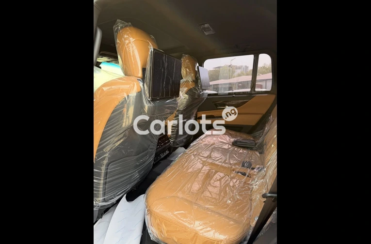 Brand New 2025 Lexus LX 600 BULLETPROOF ARMORED - 3/7