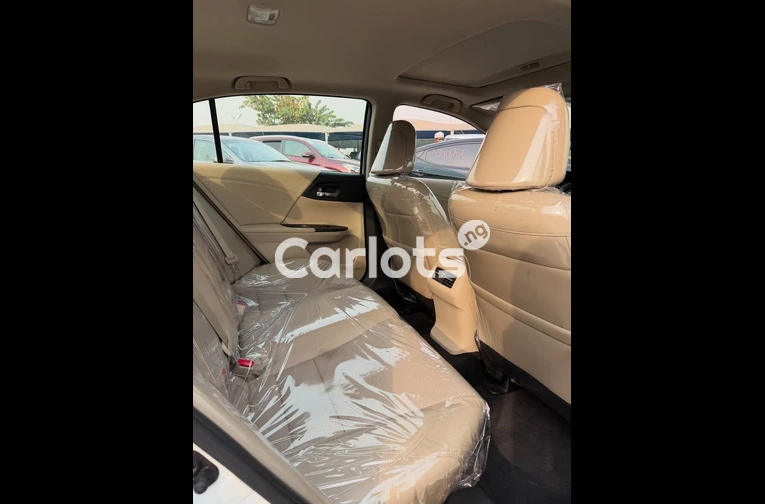 2017 HONDA ACCORD EXL - 3/7