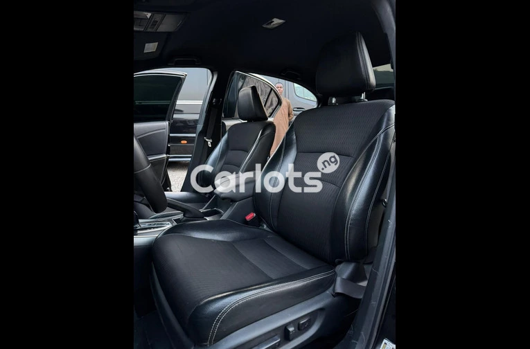 HONDA ACCORD LX 2013 - 3/6