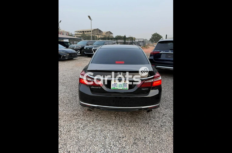 HONDA ACCORD LX 2013 - 6/6
