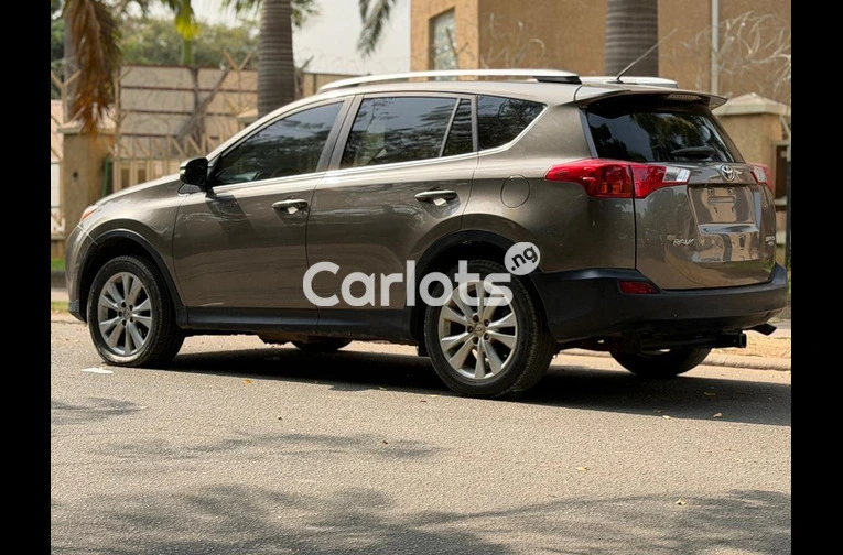 NIGERIAN USED TOYOTA RAV4 2015 MODEL WITH CUSTOM DUTY - 1/7