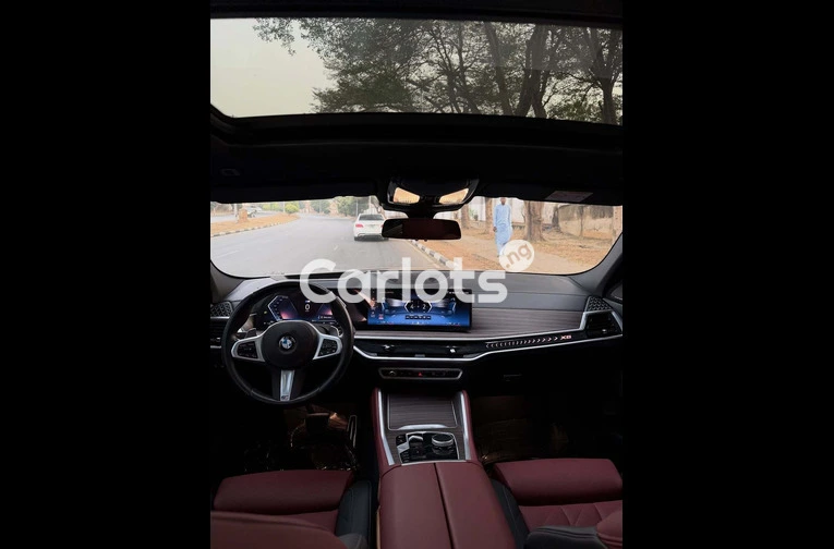 2025 BMW X6 – Brand New - 4/7