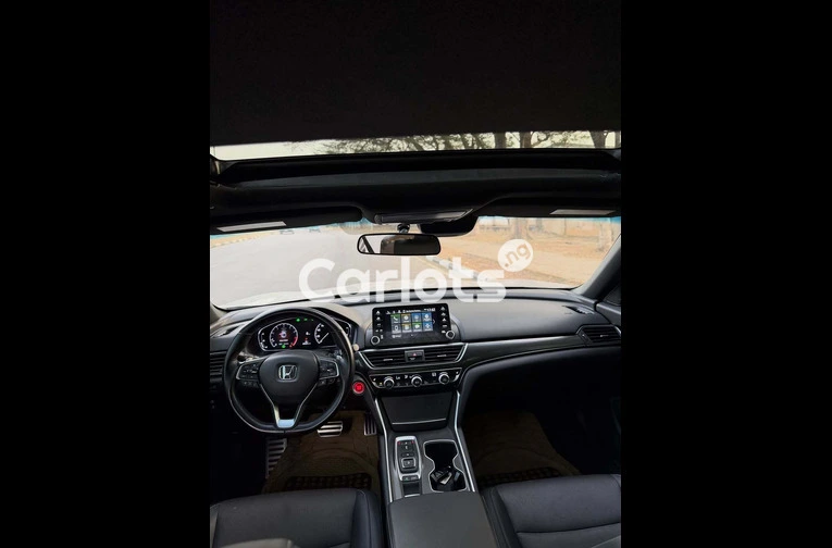 Foreign Used Honda Accord 2.0 - 4/7