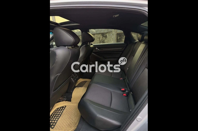 Foreign Used Honda Accord 2.0 - 5/7