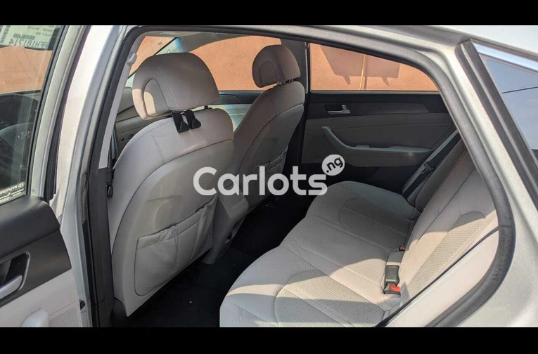 Hyundai Sonata 2015 - 3/7