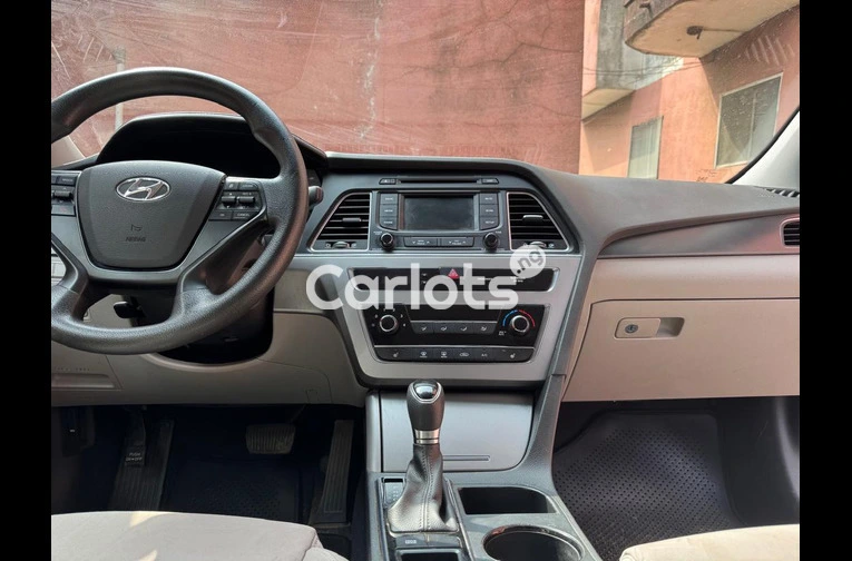 Hyundai Sonata 2015 - 6/7