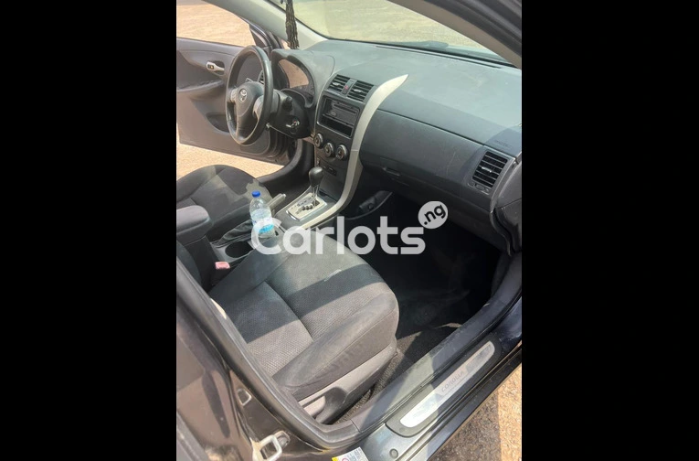 Cheap Toyota Corolla 2009 - 2/7