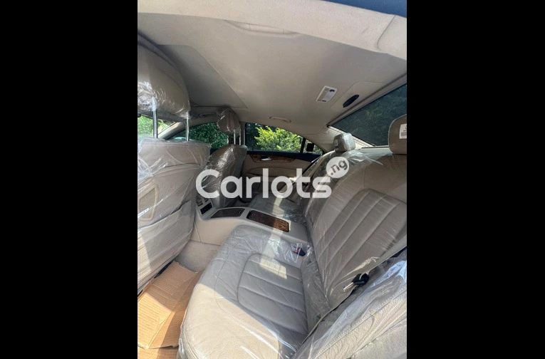 2012 Mercedes Benz CLS 550 - 3/7