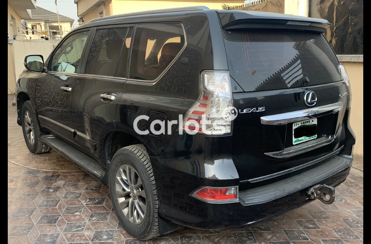 Very neatly used 2015 Lexus GX 460 - 2/7