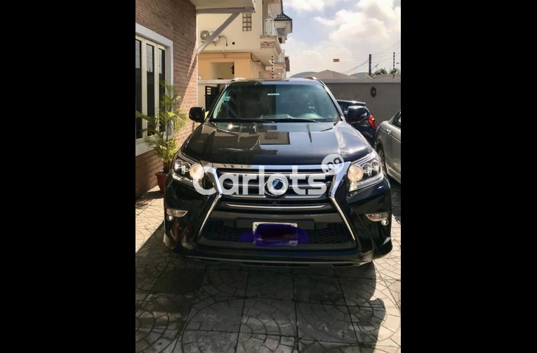 Very neatly used 2015 Lexus GX 460 - 3/7