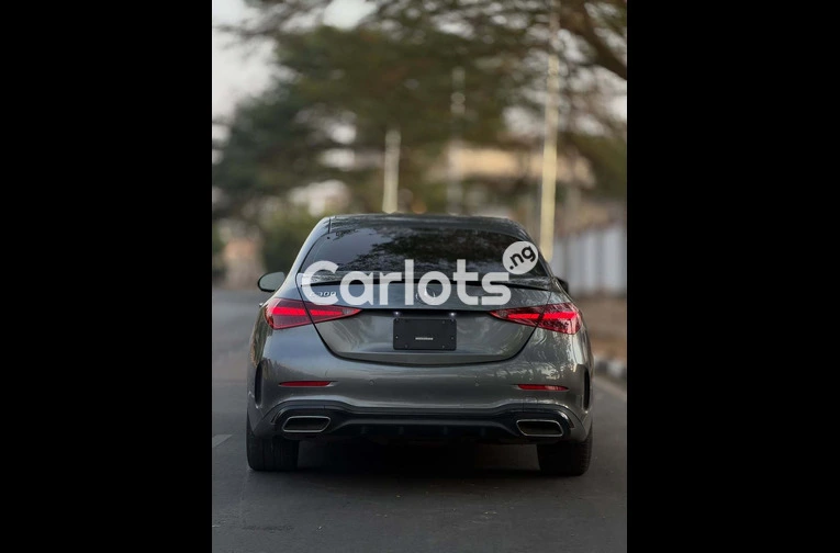 Urgent Sale: 2023 Mercedes Benz C300 – Well Maintained - 7/7