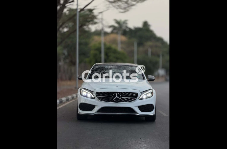 Foreign used 2017 Mercedes Benz C43 AMG model - 2/6