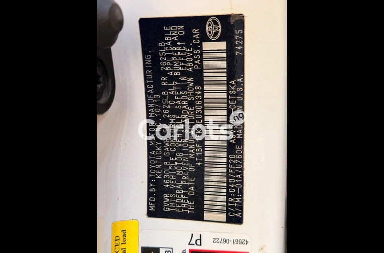 2013 TOYOTA CAMRY SE - 3/7