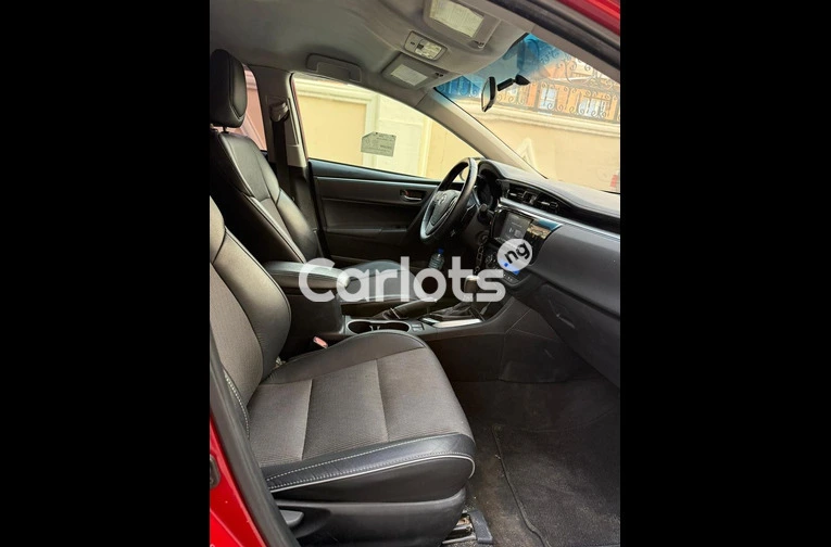 FOREIGN USED 2016 TOYOTA COROLLA SPORT - 2/7