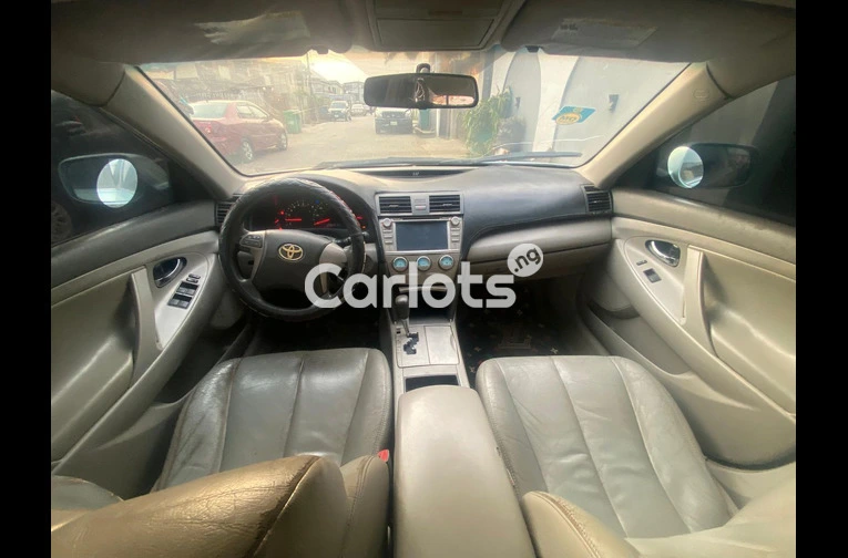 2008 Toyota Camry - 2/7