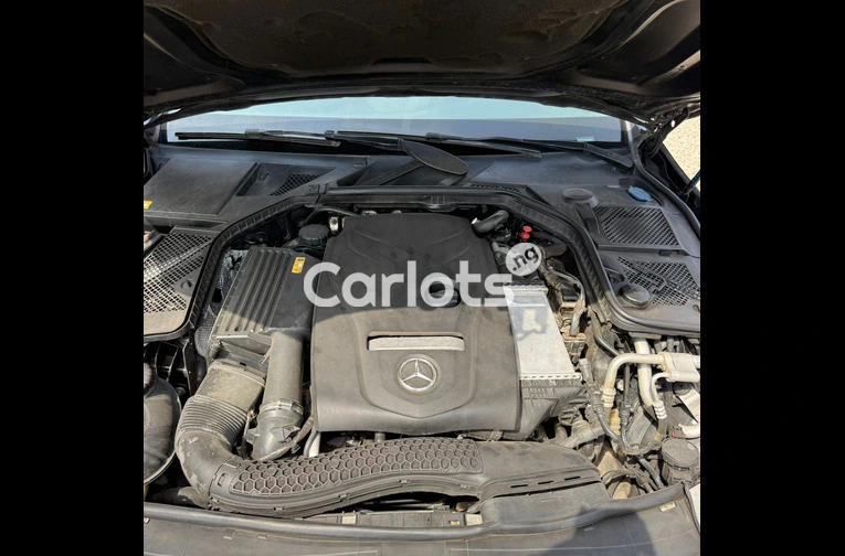 2016 REGISTERED Mercedes Benz C300 - 4/6