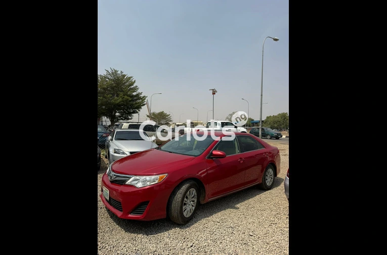 2013 TOYOTA CAMRY WITH A CLEAR DUTY - 5/7