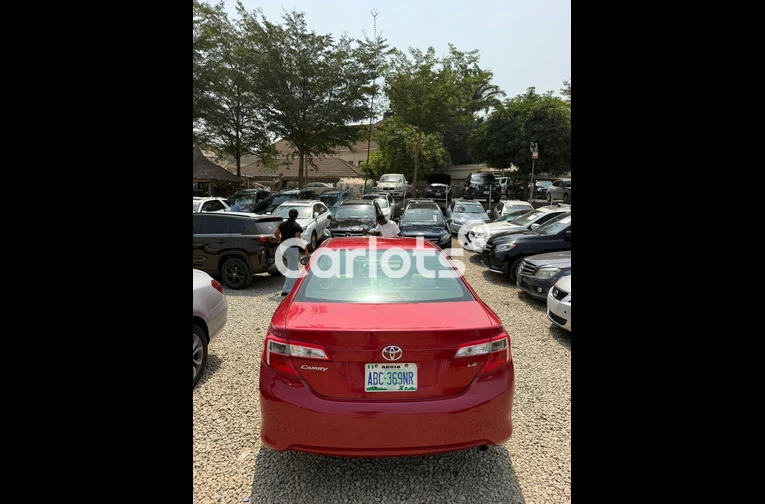 2013 TOYOTA CAMRY WITH A CLEAR DUTY - 7/7