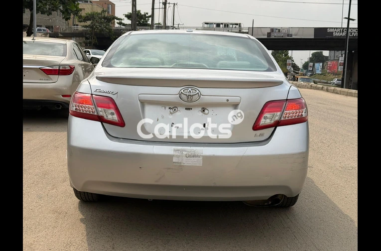 2011 Tok Toyota Camry - 6/7