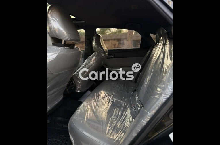 2019 Avalon Toyota - 5/7