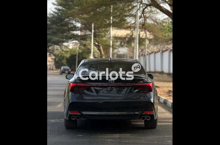 2019 Avalon Toyota - 7/7