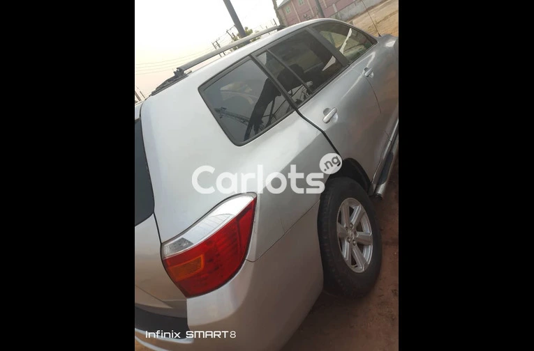 2010 Toyota Highlander - 1/5