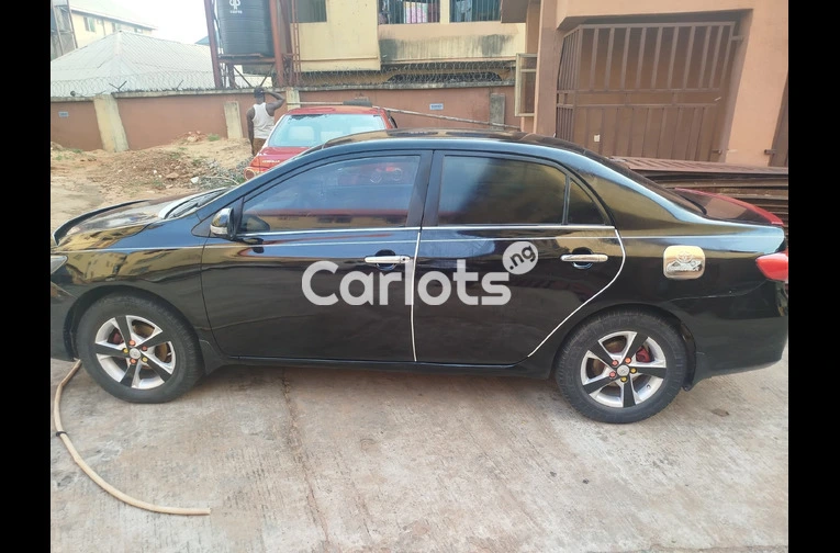 2012 Toyota Corolla - 2/6