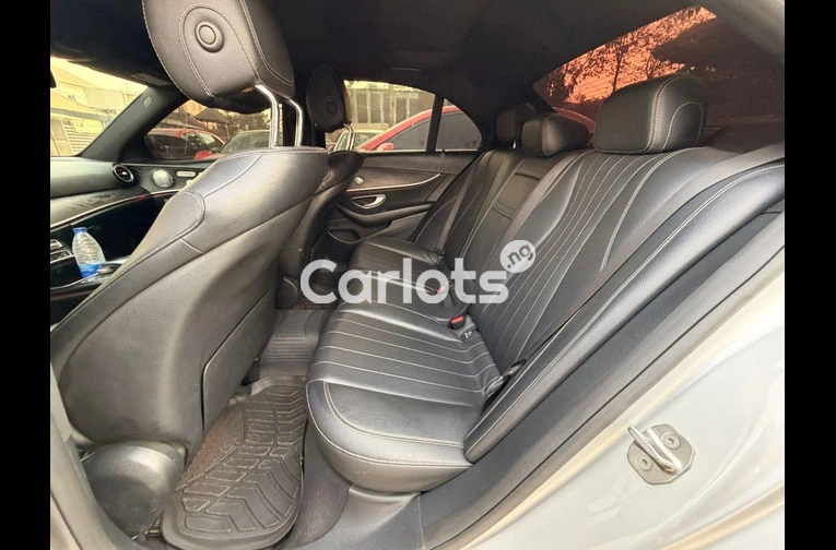 NEATLY USED 2017 MERCEDES BENZ E300 - 6/7