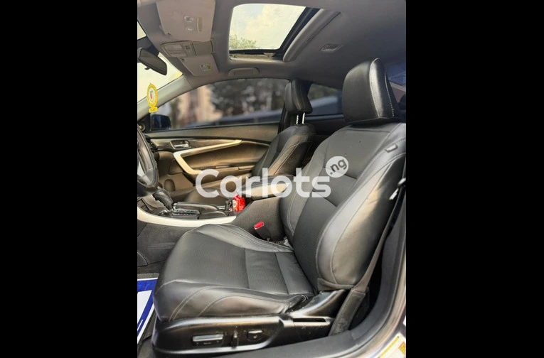 2015 Honda Accord Coupe model V6 with Duty - 3/7