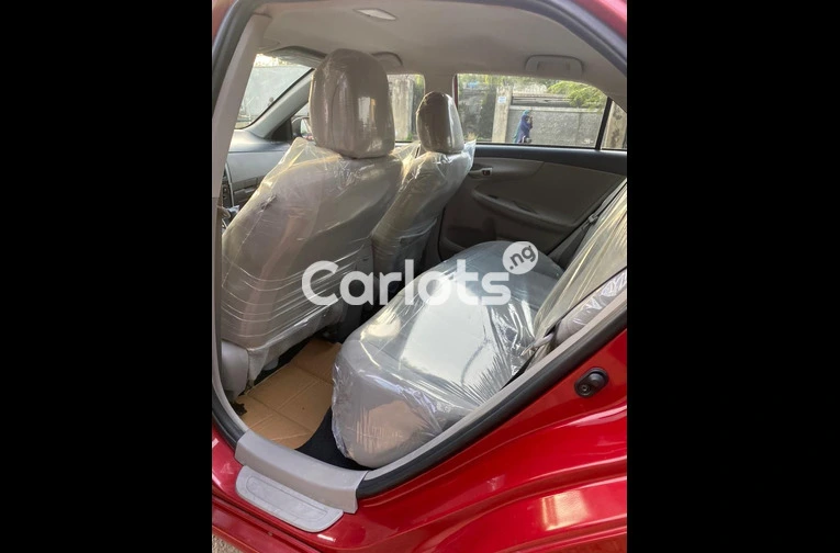 NEATLY USED 2013 TOYOTA COROLLA - 4/7